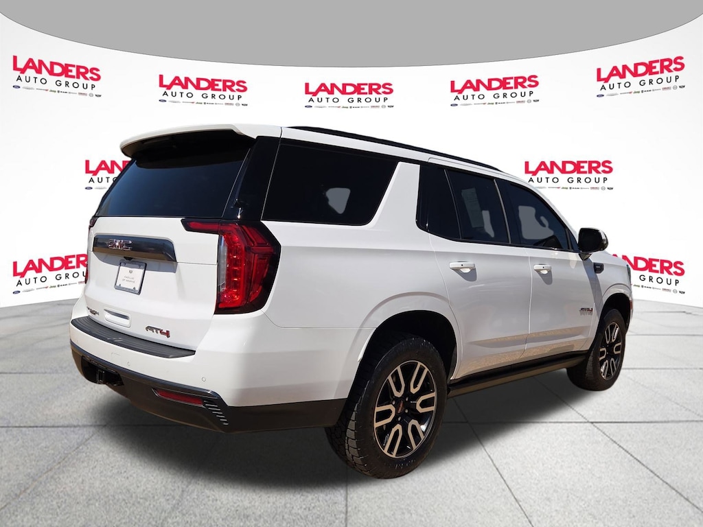 Used 2021 GMC Yukon AT4 4WD  AT4