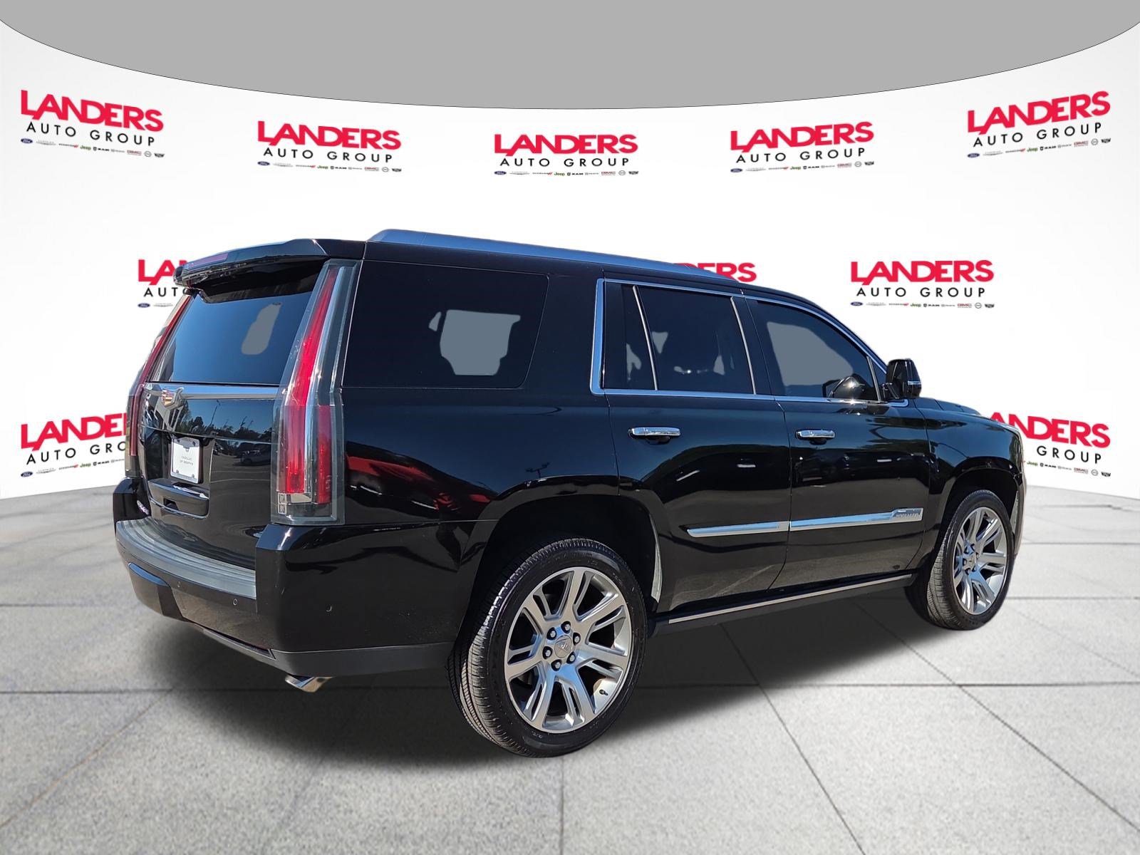 Used 2018 Cadillac Escalade Premium Luxury 4WD Premium Luxury