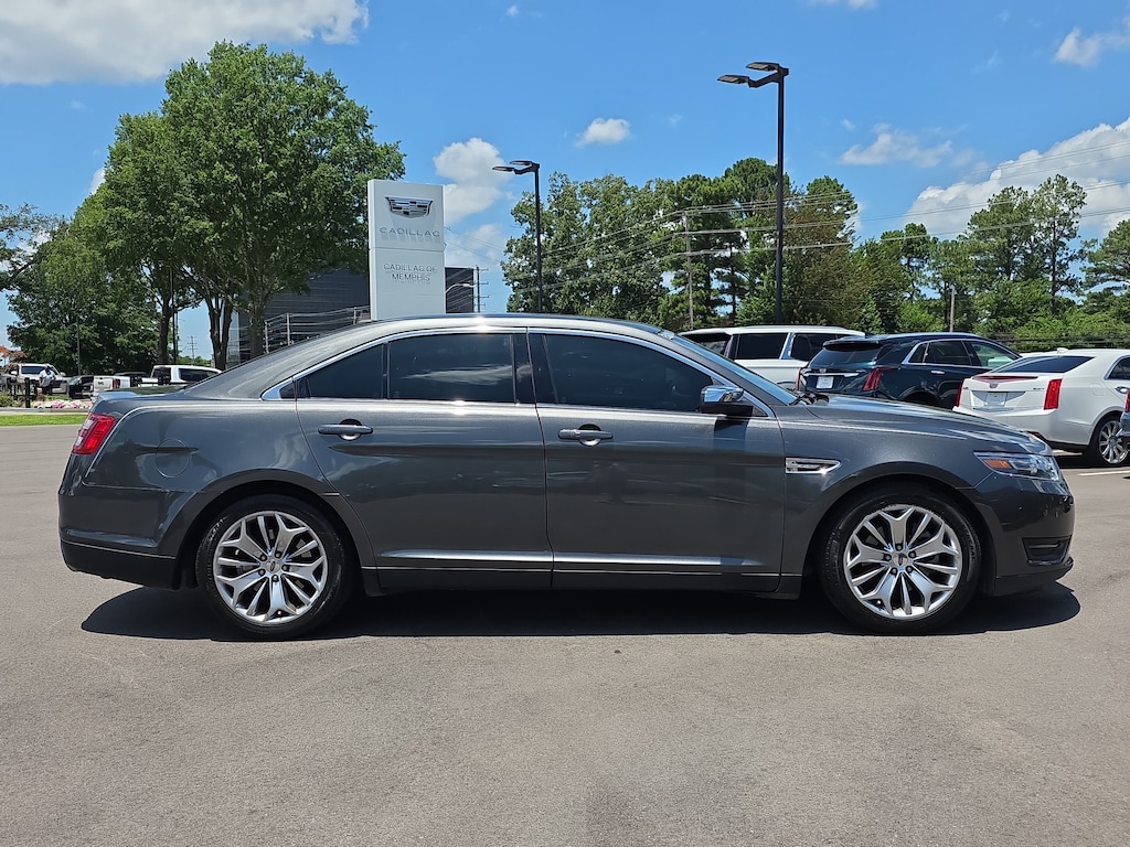 Used 2017 Ford Taurus Limited Limited FWD