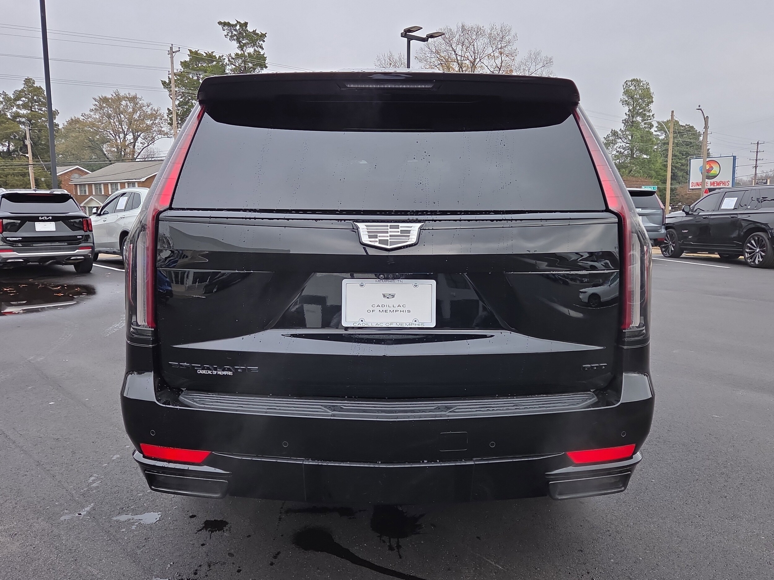 2023 Cadillac Escalade Sport Platinum photo 3