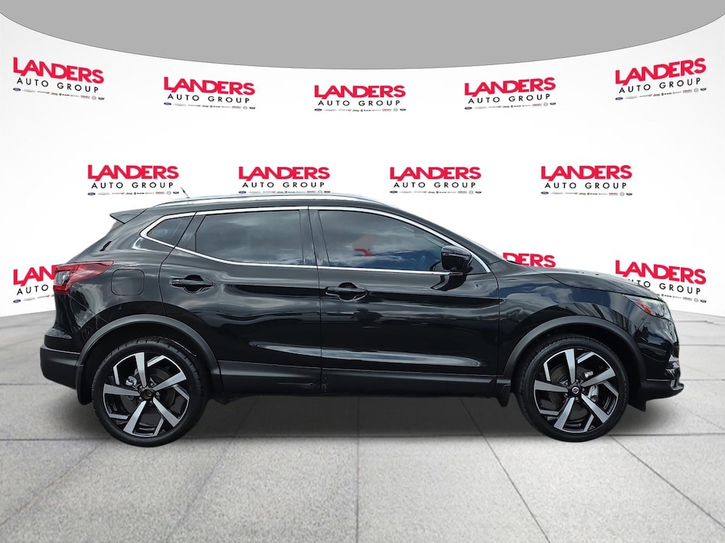 Used 2022 Nissan Rogue Sport SL AWD SL
