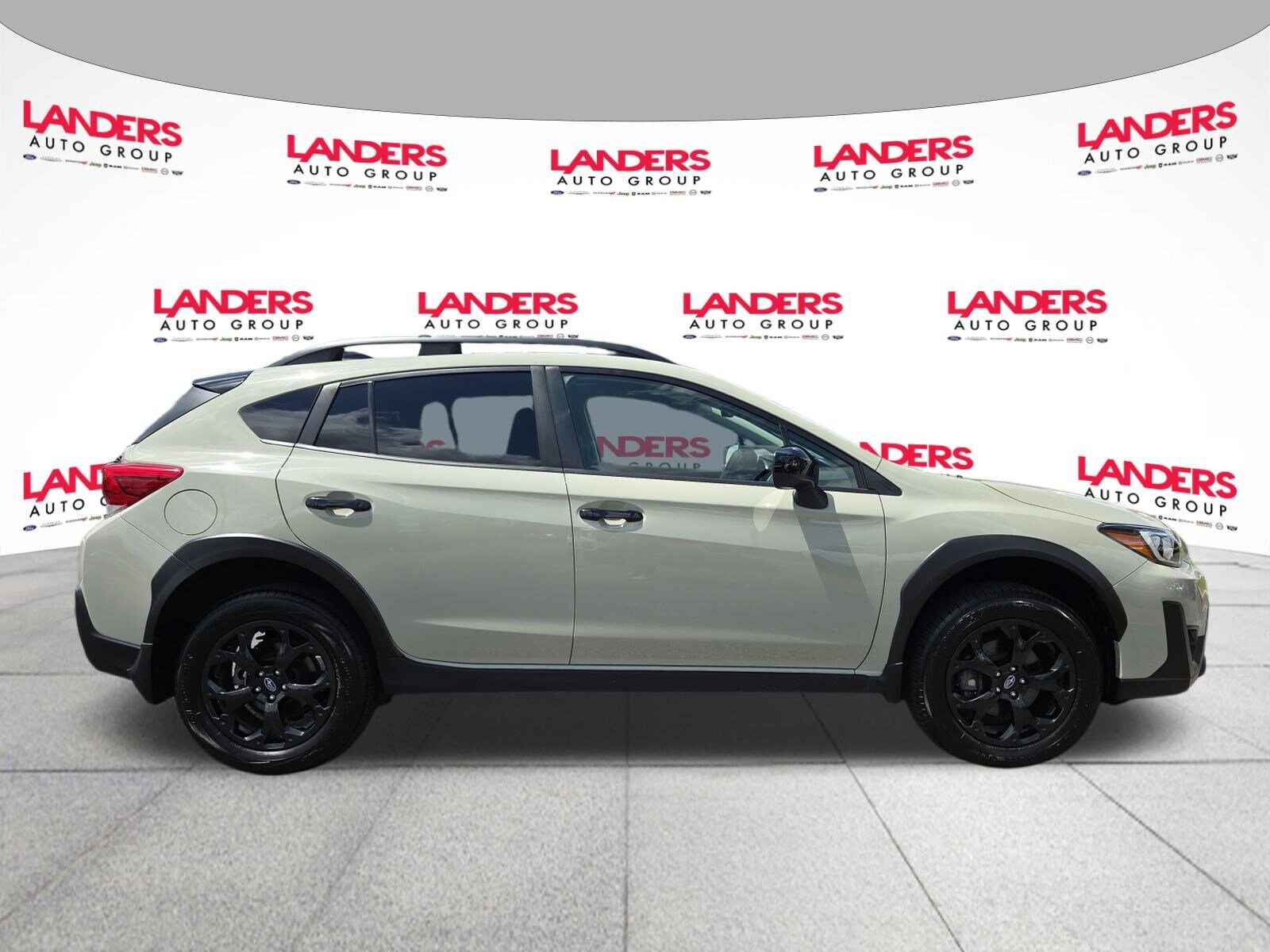 2023 Subaru Crosstrek Premium photo 2
