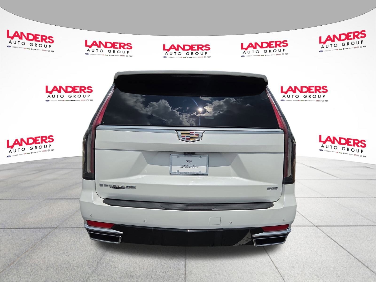 2021 Cadillac Escalade Premium Luxury photo 4