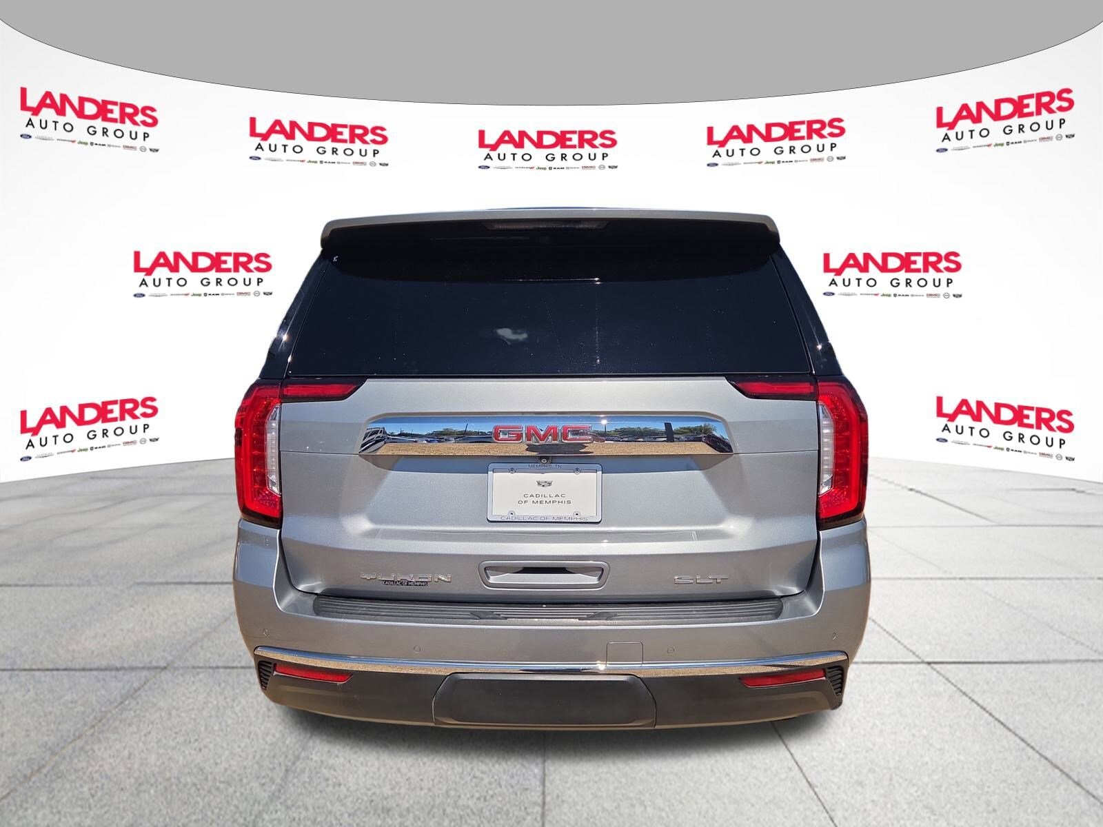 2023 Gmc Yukon SLT photo 3