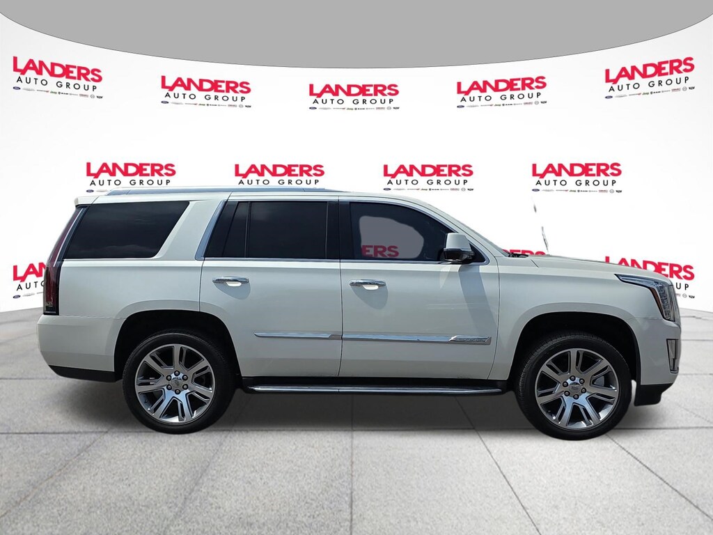 Used 2015 Cadillac Escalade Luxury 2WD Luxury