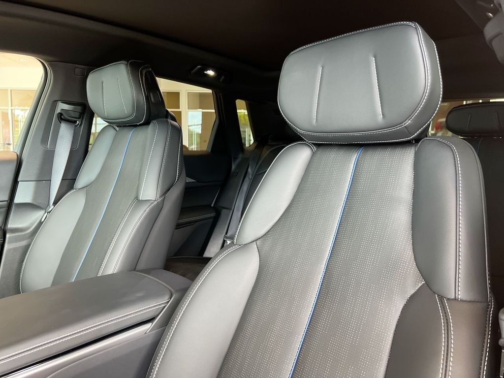 2025 Cadillac LYRIQ Sport 1 - Photo 19