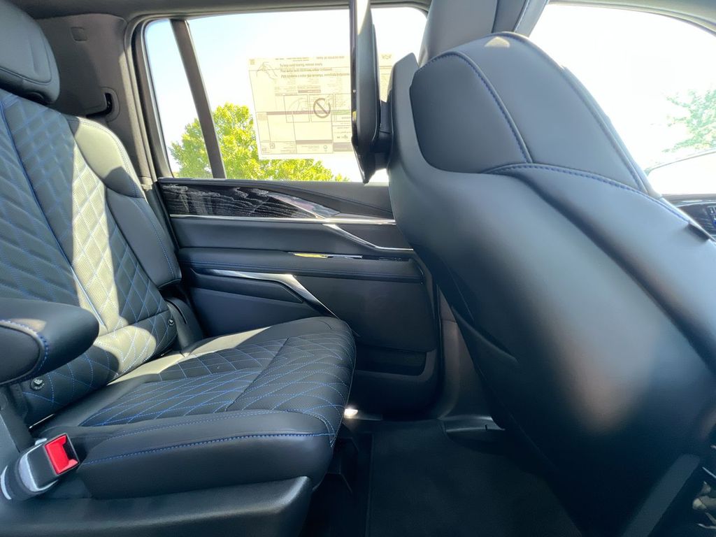 2026 Cadillac Escalade IQL Sport - Photo 9