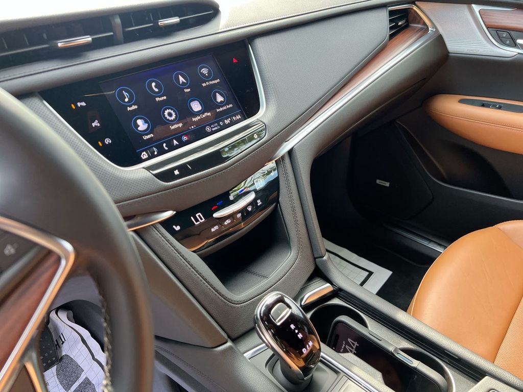 2025 Cadillac XT5 Premium Luxury - Photo 18