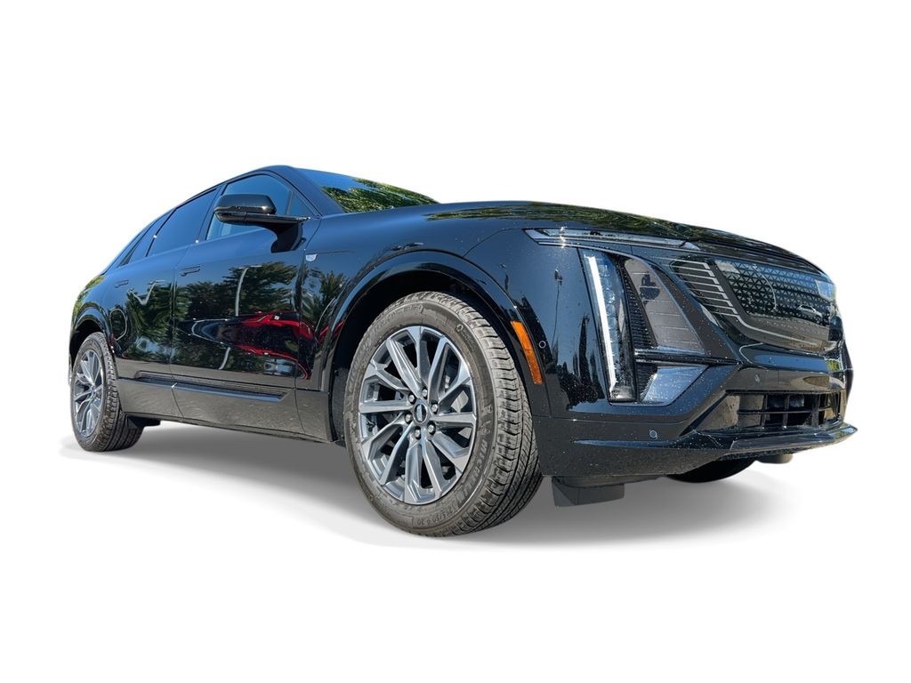 2025 Cadillac Lyriq Sport photo 4