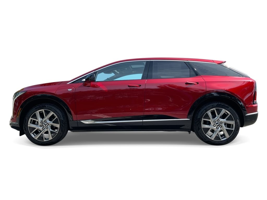 New 2026 CADILLAC OPTIQ Luxury SUV