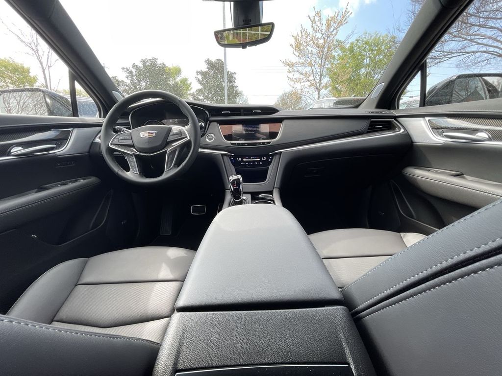 2026 Cadillac XT5 Sport - Photo 10