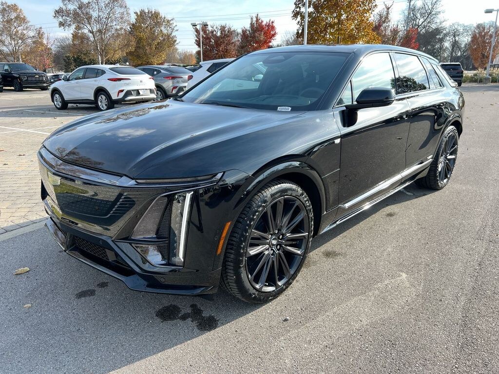New 2026 CADILLAC LYRIQ V-Series SUV