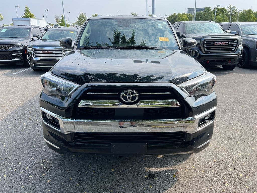 2021 Toyota 4Runner Limited photo 2