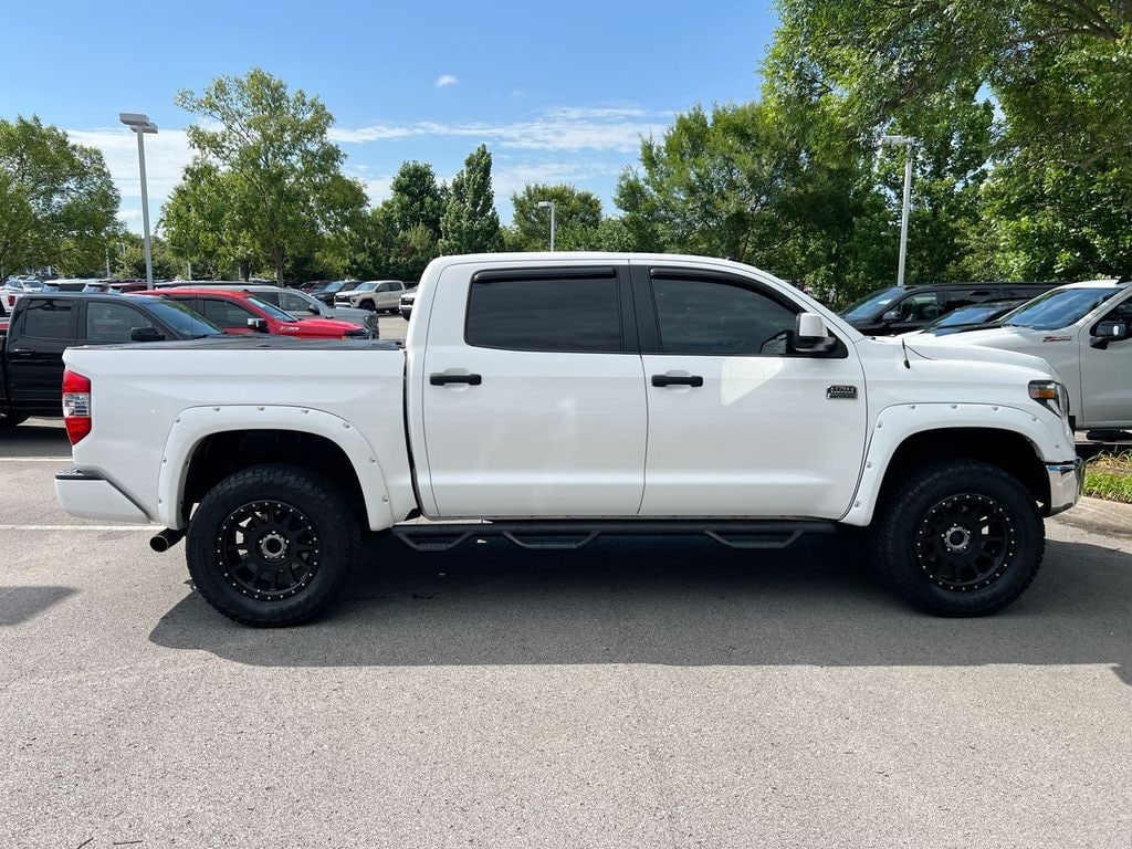 2018 Toyota Tundra - Photo 7