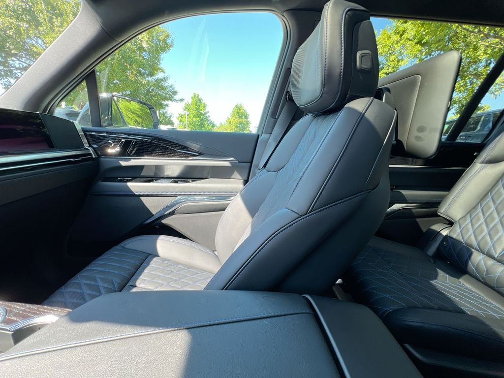 2026 Cadillac Escalade IQL Sport - Photo 7