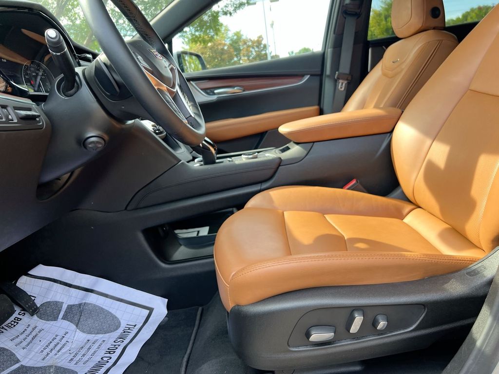 2025 Cadillac XT5 Premium Luxury - Photo 14
