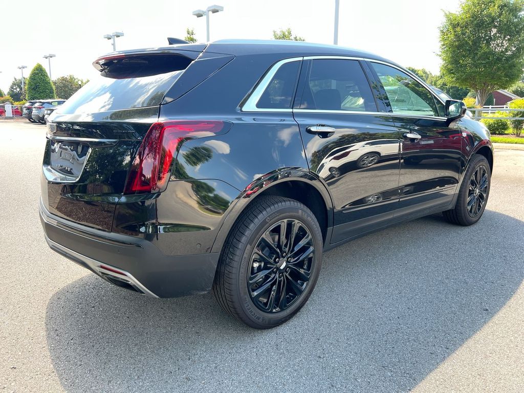 2026 Cadillac XT5 Premium Luxury - Photo 8