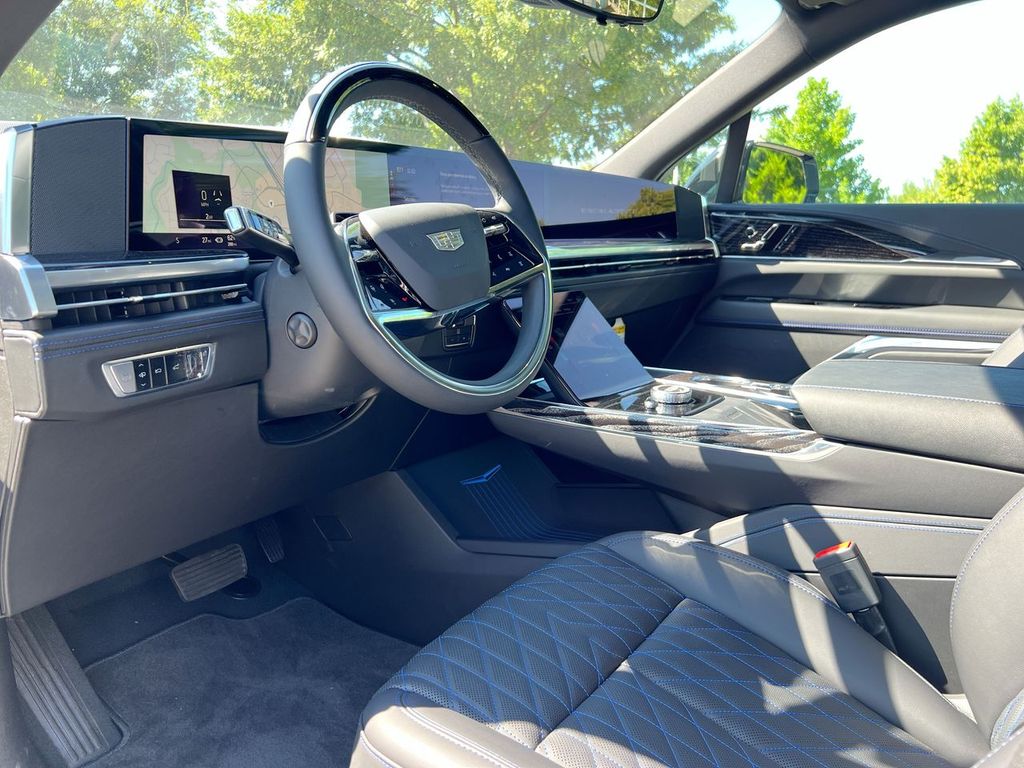 2026 Cadillac Escalade IQL Sport - Photo 13