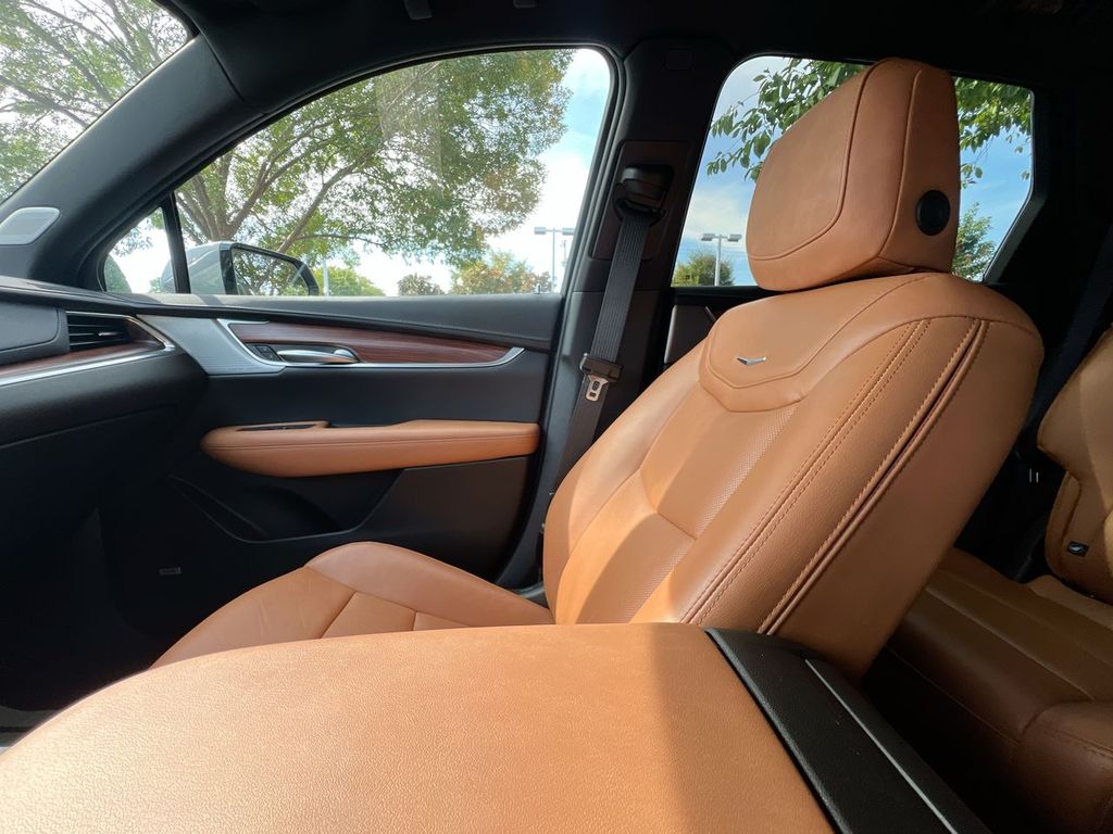 2025 Cadillac XT5 Premium Luxury - Photo 11