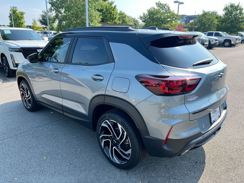 2025 Chevrolet Trailblazer RS photo 2