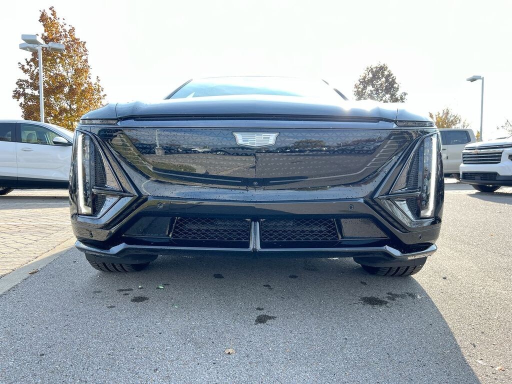 New 2026 CADILLAC LYRIQ V-Series SUV