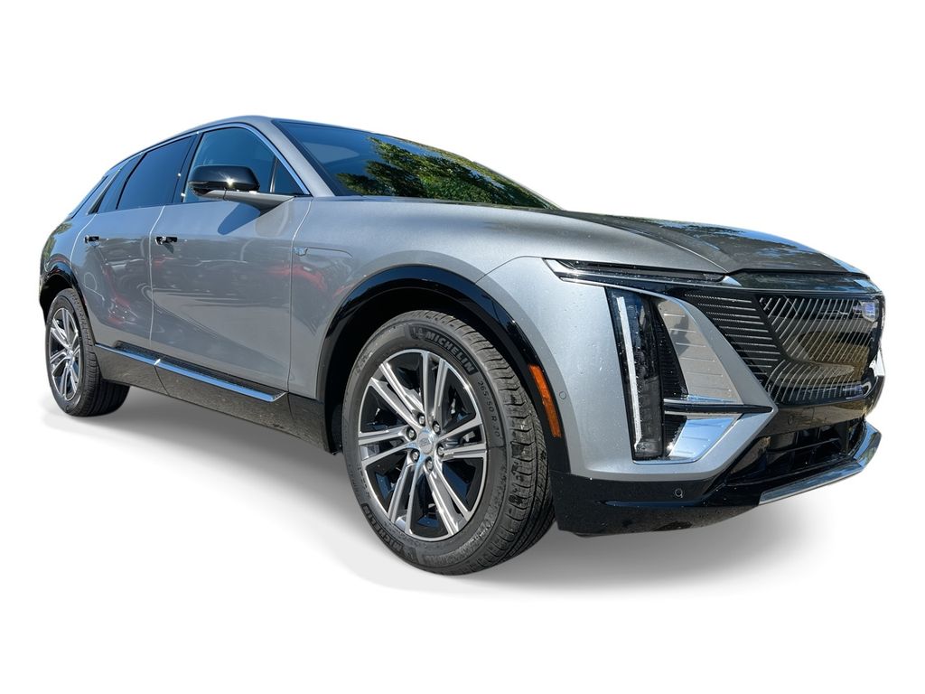2025 Cadillac Lyriq Luxury photo 4