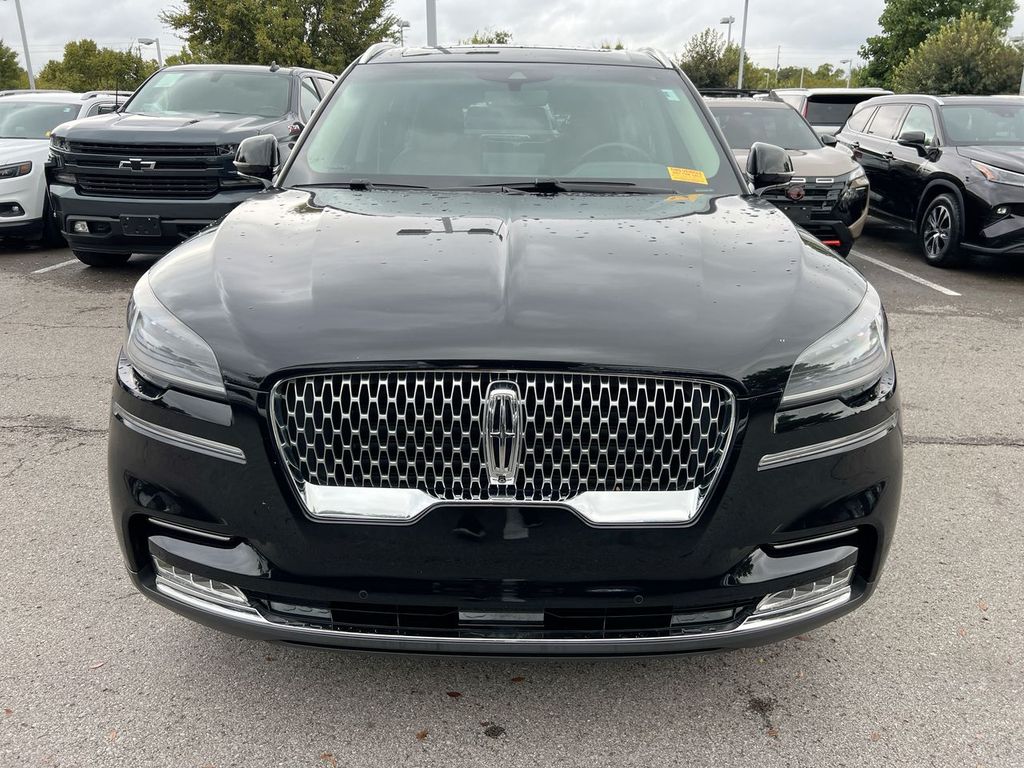 2021 Lincoln Aviator Reserve photo 2