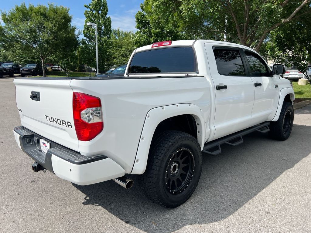 2018 Toyota Tundra - Photo 8