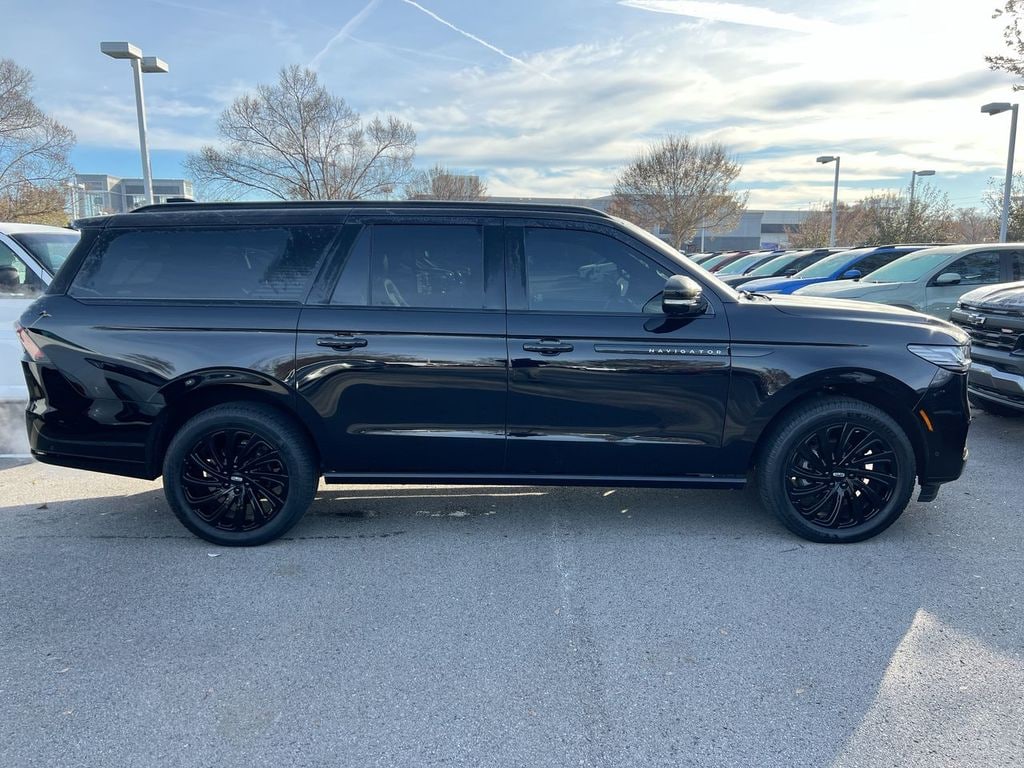 Used 2025 Lincoln Navigator L Black Label