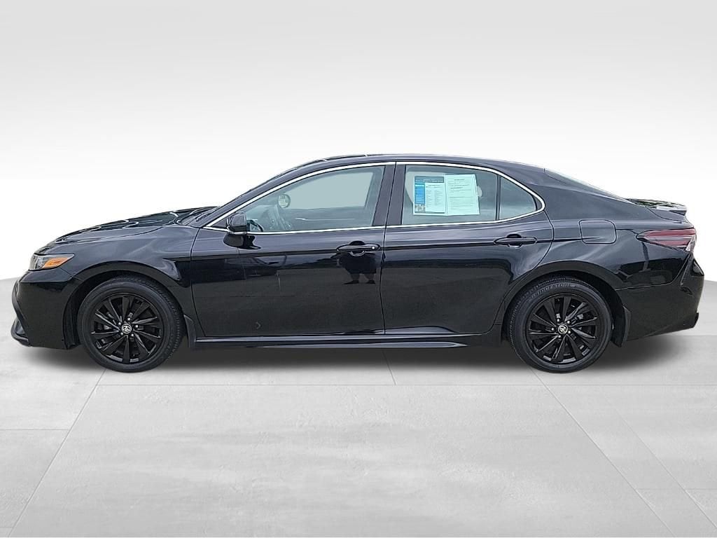 Used 2024 Toyota Camry SE