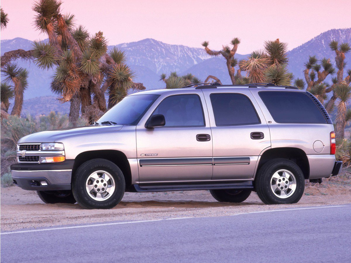 2004 Chevrolet Tahoe 2-Wheel Drive LS's photo