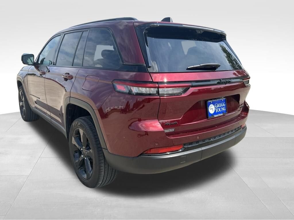 Used 2025 Jeep Grand Cherokee Limited