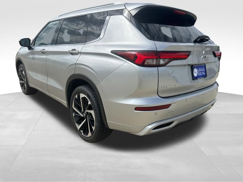 Used 2022 Mitsubishi Outlander SEL