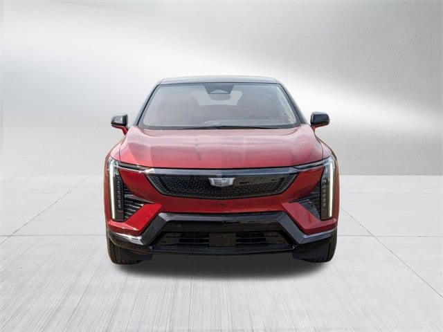 Used 2025 Cadillac OPTIQ Sport 1 with VIN 3GYK3EMR2SS174406 for sale in Novi, MI