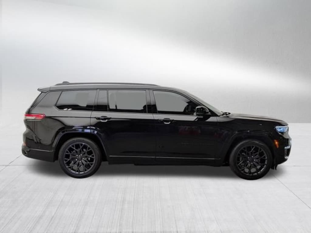 Used 2024 Jeep Grand Cherokee L Summit Reserve 4x4 SUV