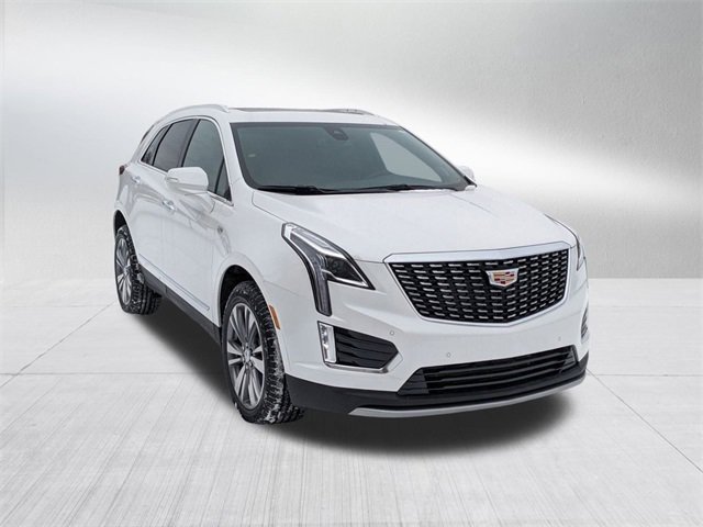 2025 Cadillac XT5 Premium Luxury photo 3