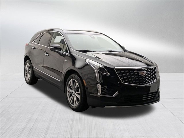 2025 Cadillac XT5 Premium Luxury photo 2