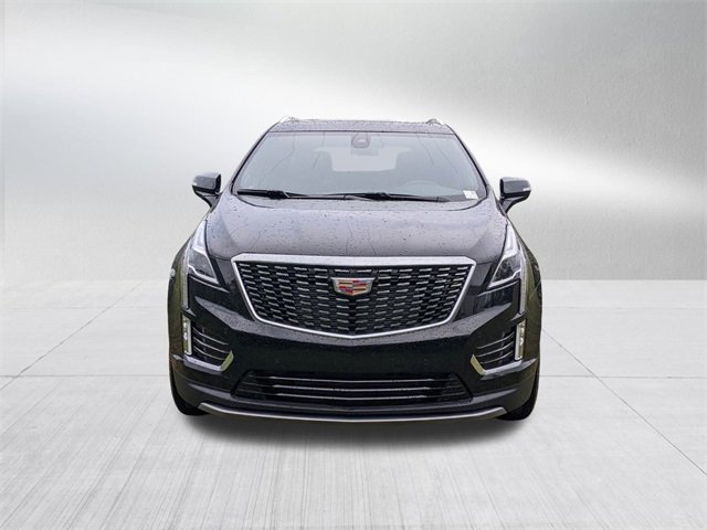 2025 Cadillac XT5 Premium Luxury photo 2