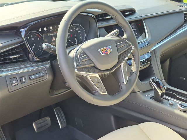2026 Cadillac XT5 Sport - Photo 9
