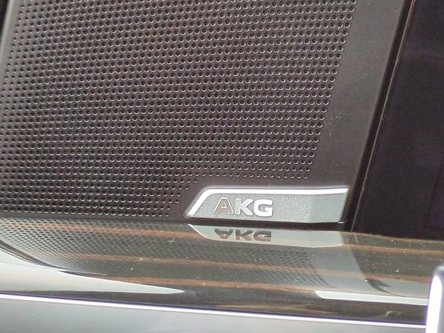 2026 Cadillac Escalade ESV Luxury - Photo 18