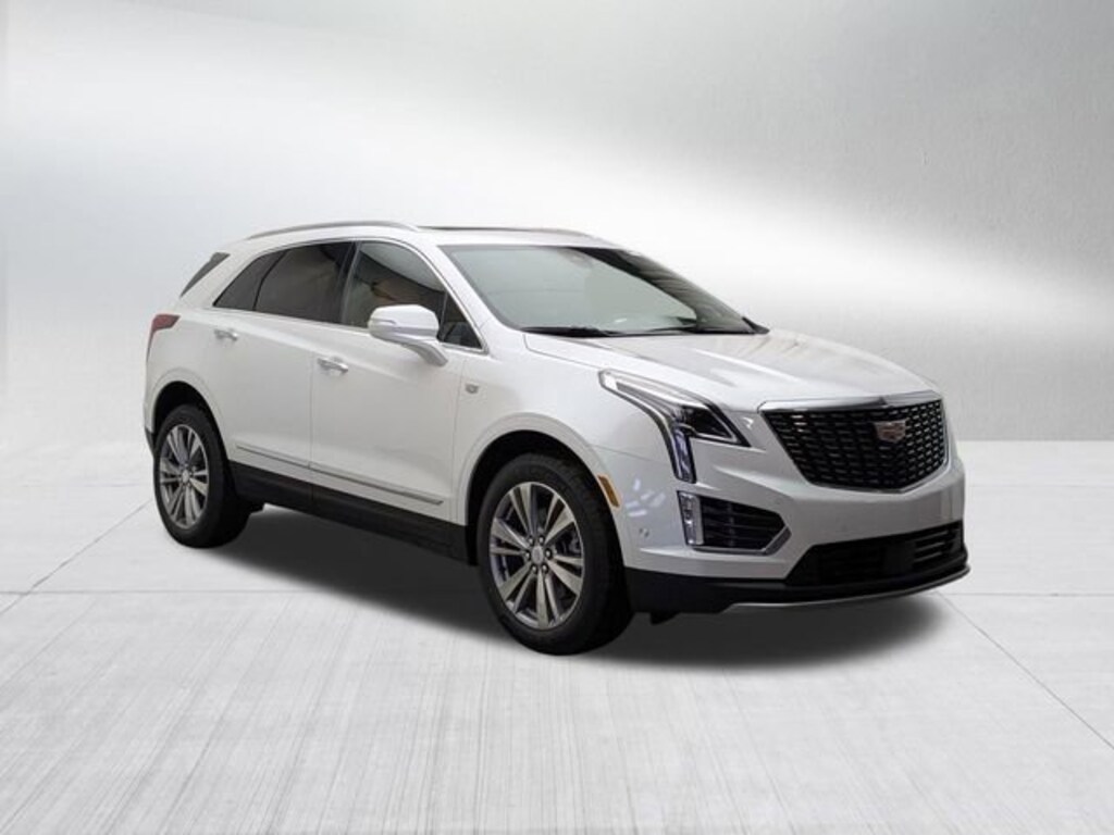 New 2026 CADILLAC XT5 Premium Luxury SUV