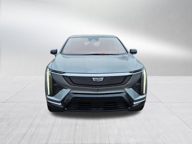 Used 2026 Cadillac OPTIQ Luxury with VIN 3GYK3BM47TS118871 for sale in Novi, MI