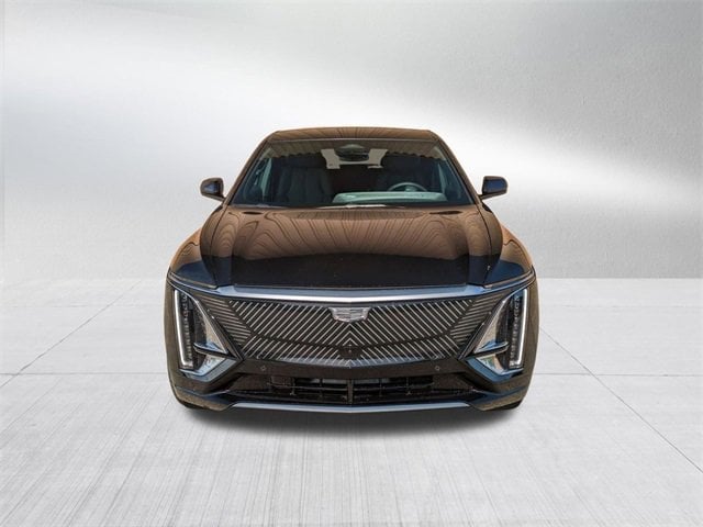 Used 2025 Cadillac LYRIQ Luxury 1 with VIN 1GYKPNRL0SZ313430 for sale in Novi, MI