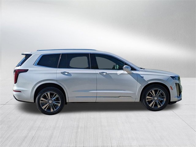 2025 Cadillac XT6 Premium Luxury photo 4