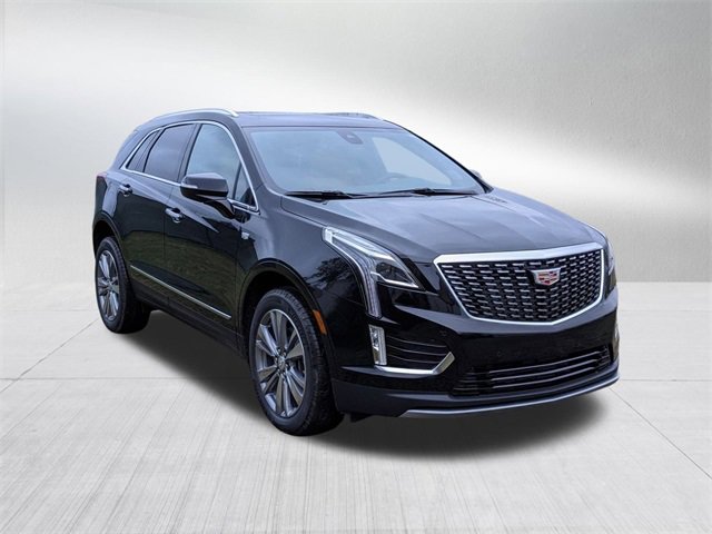 2025 Cadillac XT5 Premium Luxury photo 3