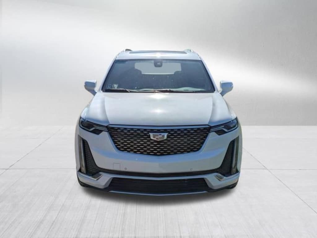 New 2025 CADILLAC XT6 Premium Luxury SUV