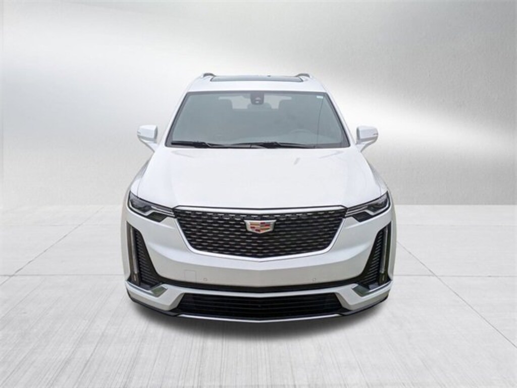 Used 2025 CADILLAC XT6 Luxury SUV