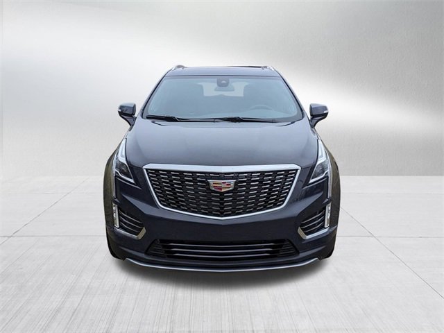 2025 Cadillac XT5 Premium Luxury photo 2