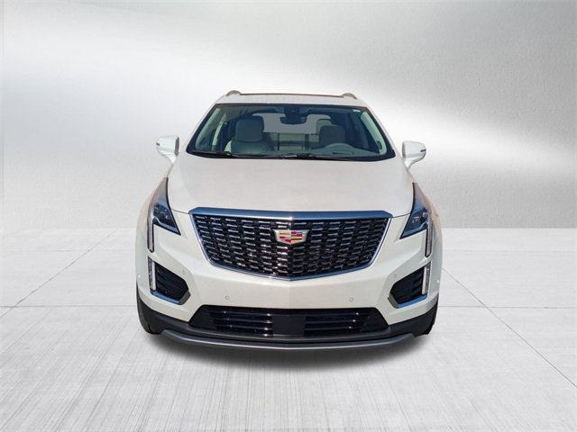 2025 Cadillac XT5 Premium Luxury photo 2