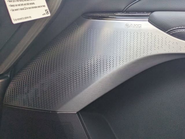 2026 Cadillac LYRIQ V - Photo 17